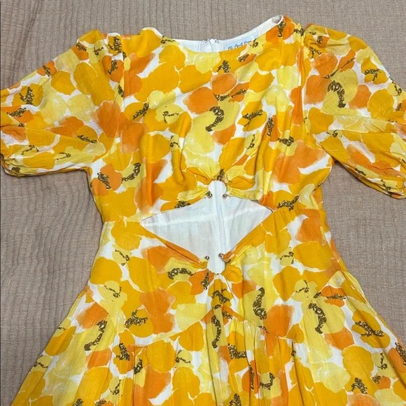 Floral Yellow dress - Picture 3 of 3
